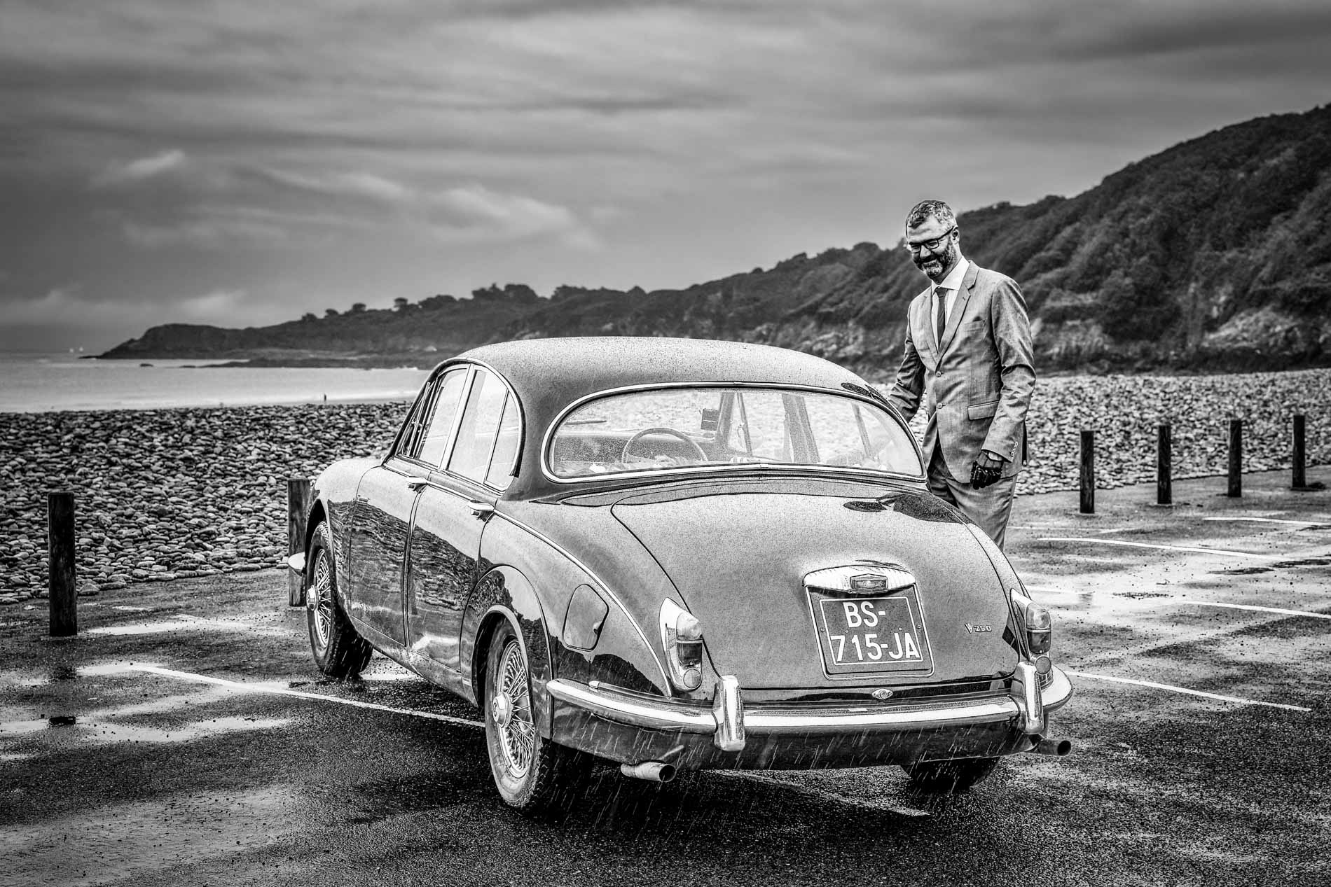 2602-luchtje scheppen in de regen